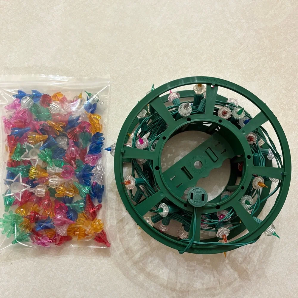 Vtg Set Multicolor Petal Reflector Christmas Lights with 120 replacement Shades